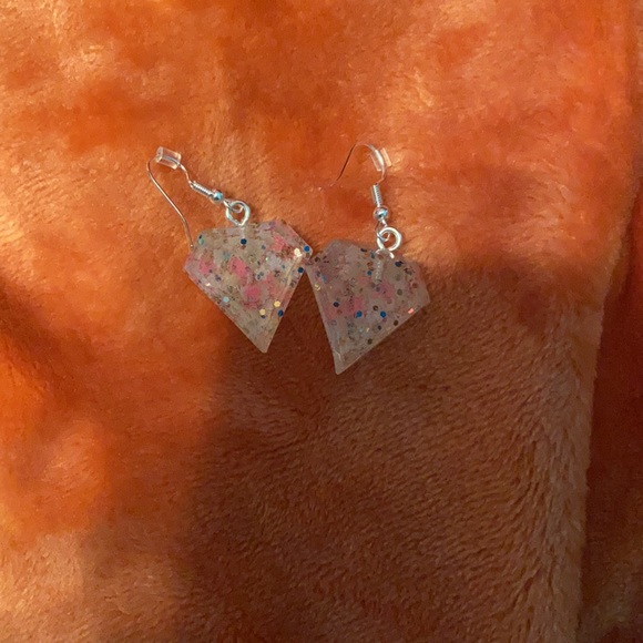 Earrings - Picture 2 of 2